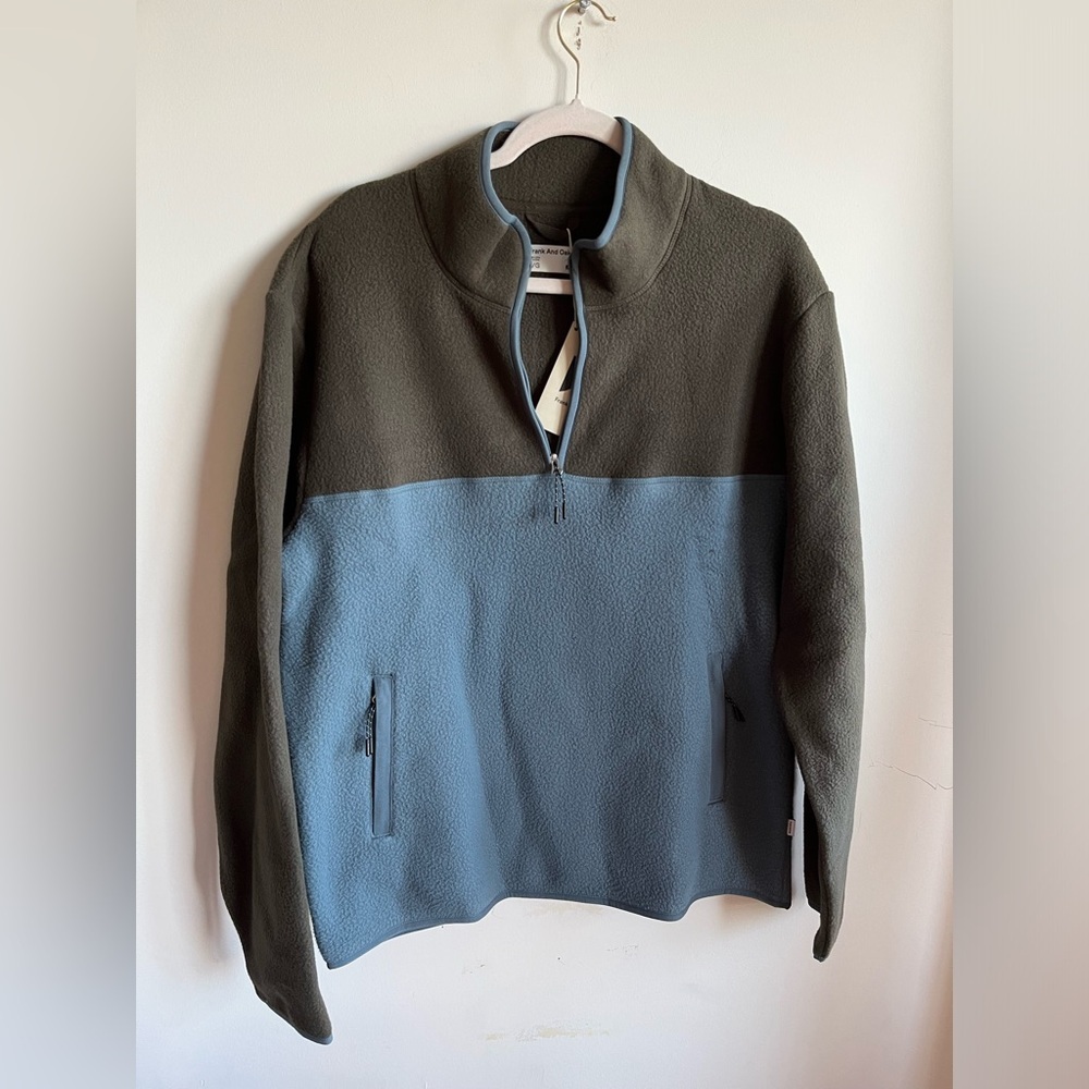 NWT Frank & Oak The Axis Colour Block Pullover in Storm Blue - Large - Picture 2 of 9
